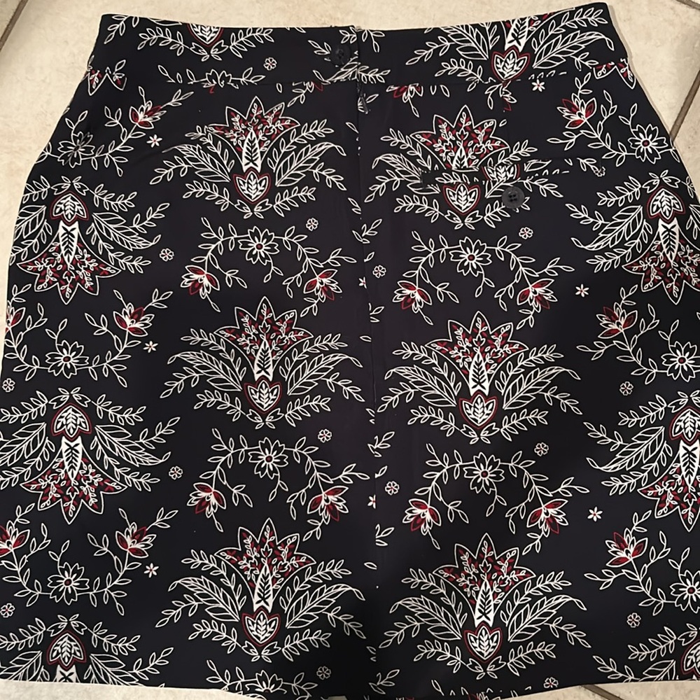 NWOTags -EP Dark Blue Floral light Weight Skirt - shorts